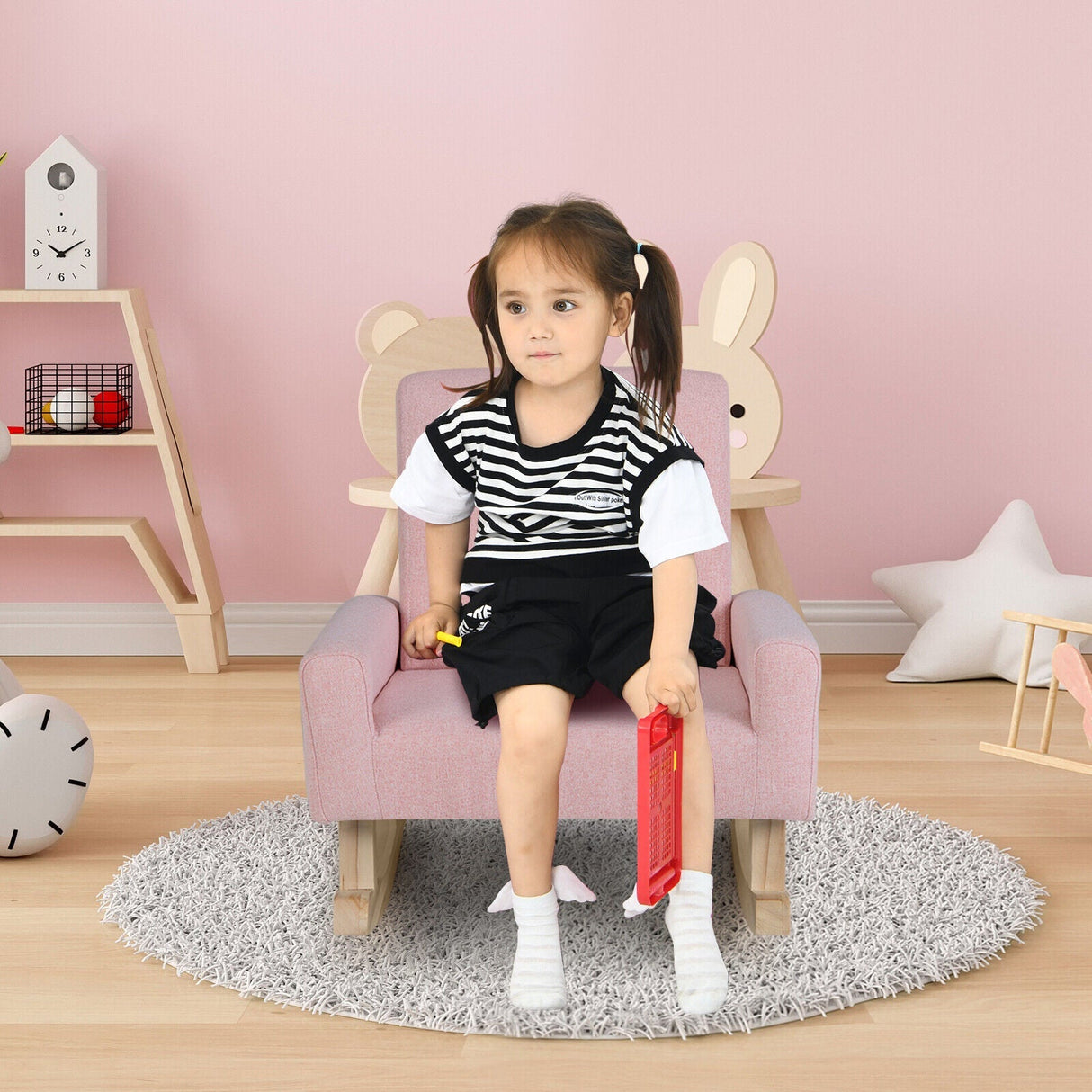 Mecedora infantil con patas de madera maciza