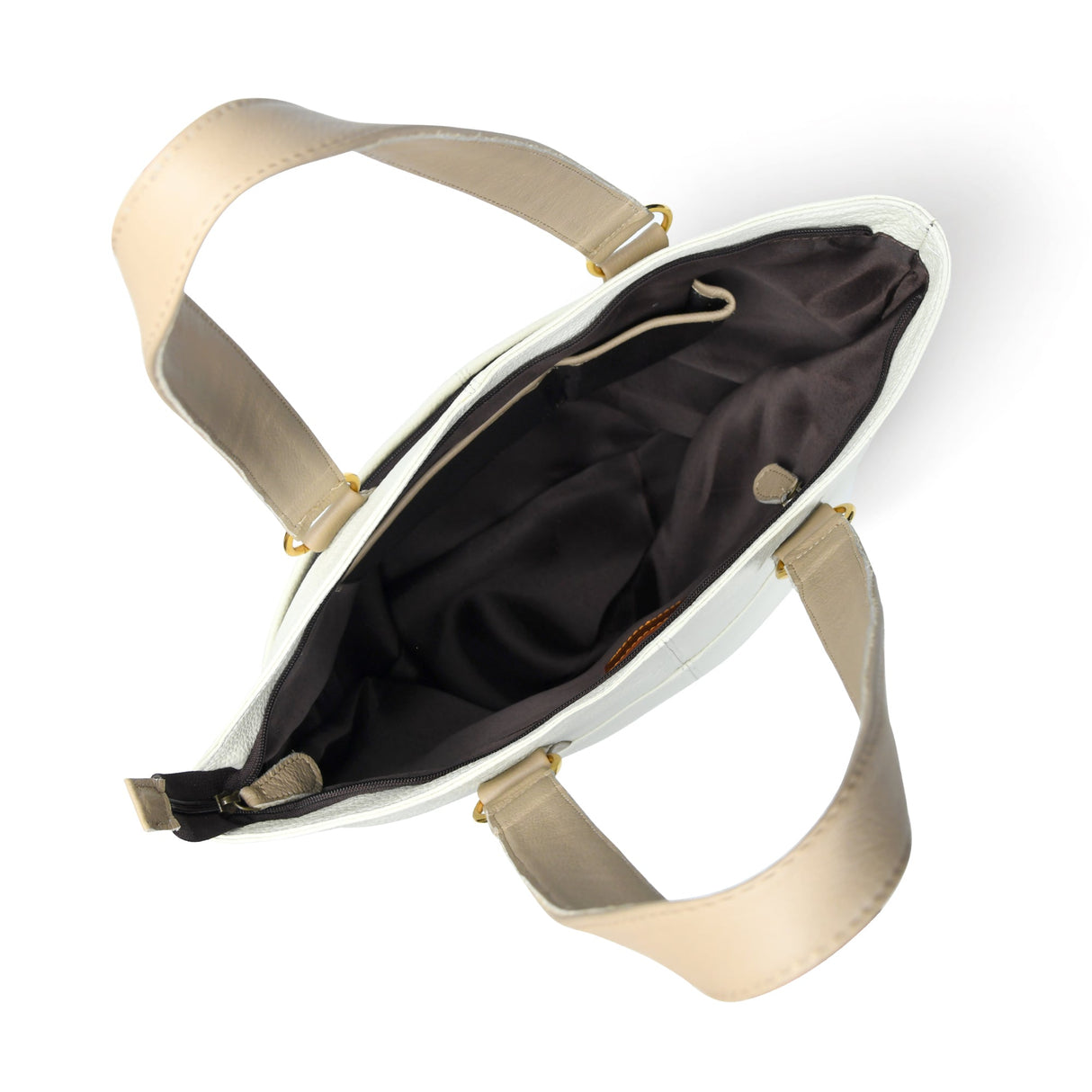 El bolso de piel marfil