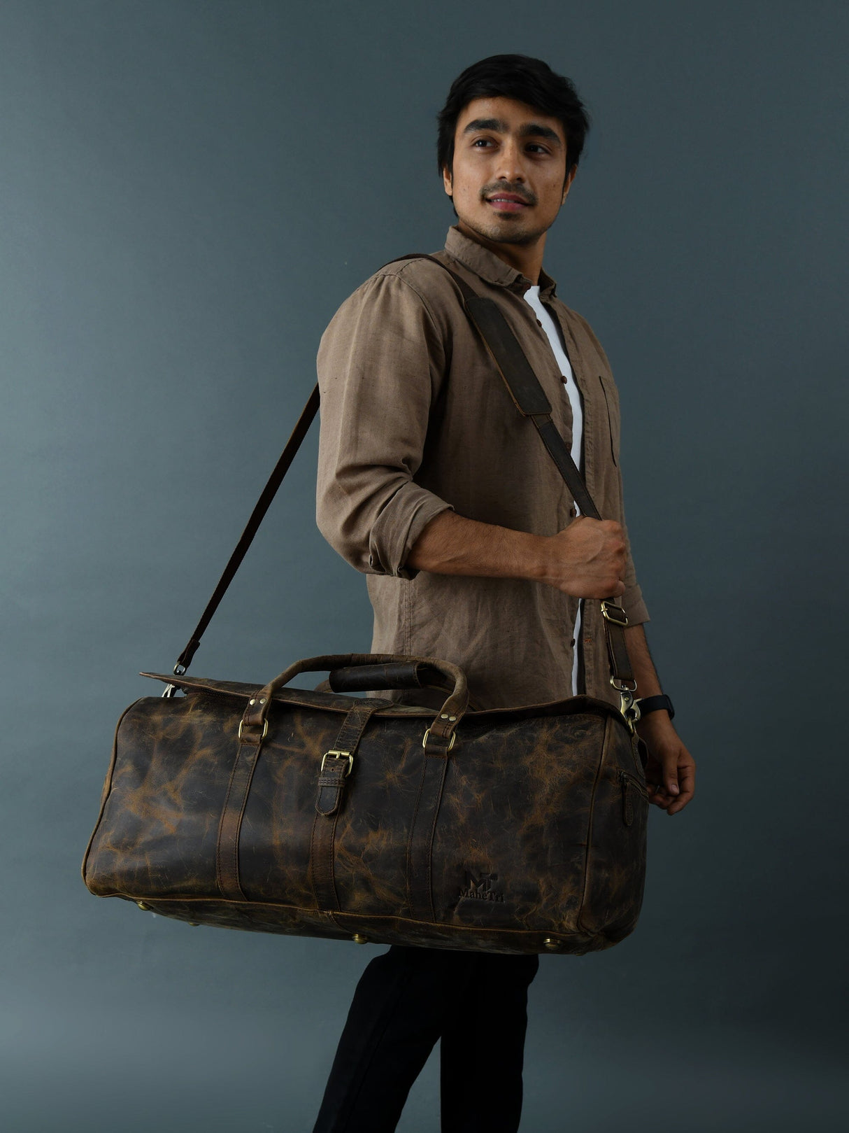 El Bolton Flap Duffel - Marrón Oscuro