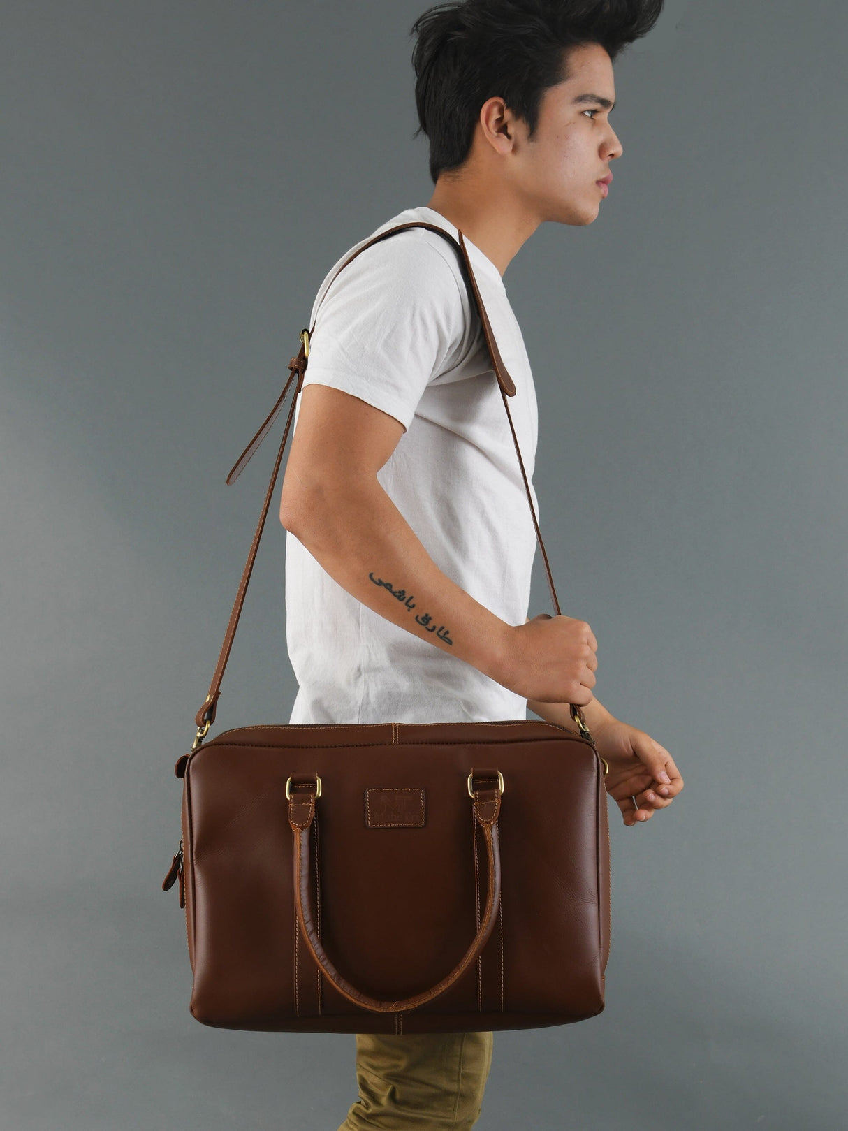 Dixon Brown Buffalo Leather Portafolio Ejecutivo de Piel Búfalo para Laptop