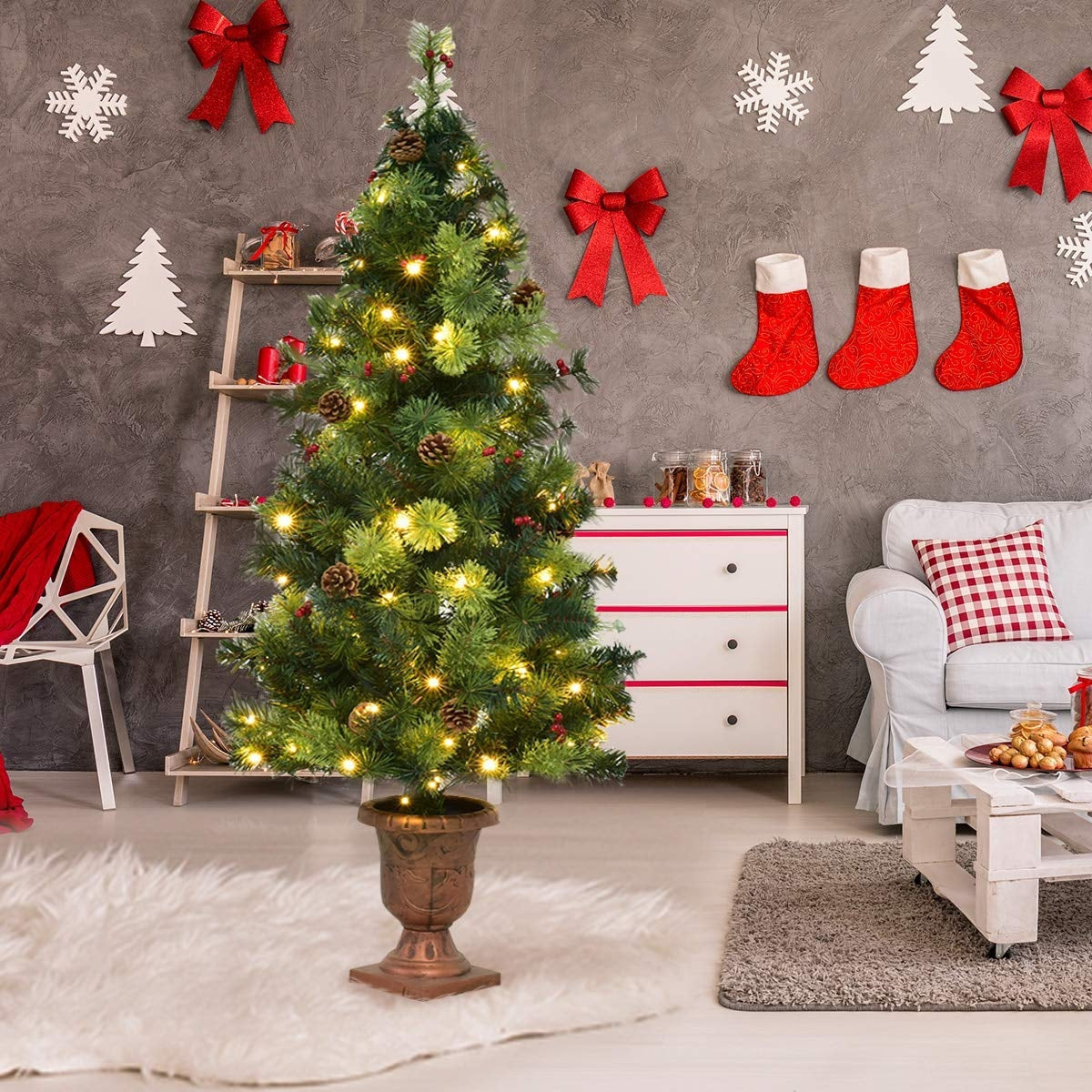 Árbol de Navidad LED con bayas rojas y piñas