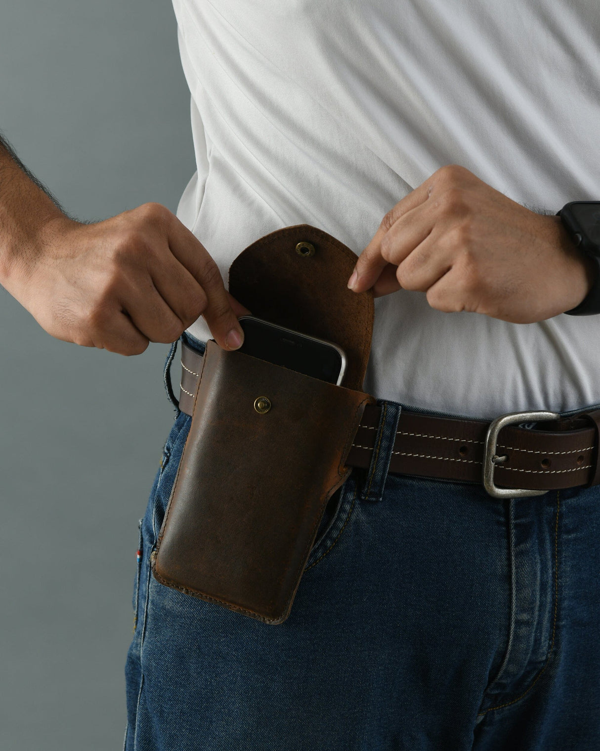Funda Tipo Holster para Móvil - Marrón Oscuro