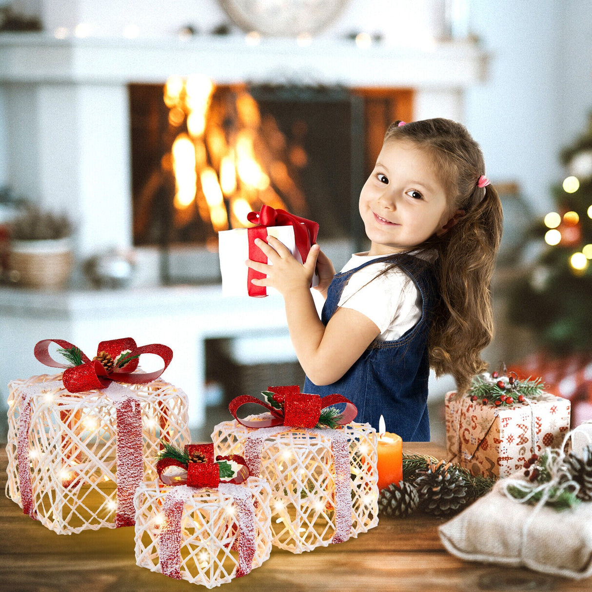 Set de 3 decoraciones de cajas de regalo navideñas iluminadas con lazos rojos