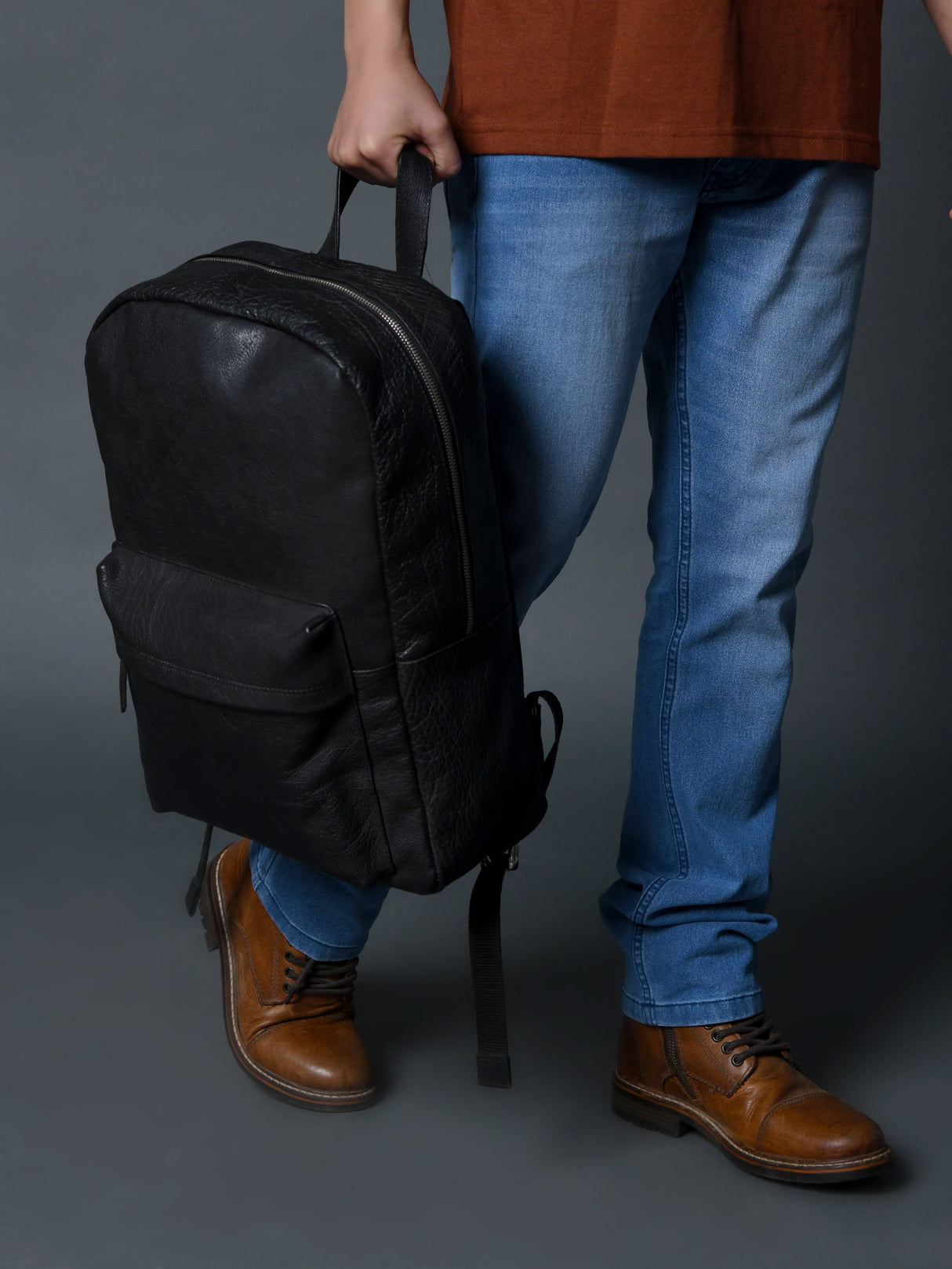Mochila de Cuero NoirTrek 1.0