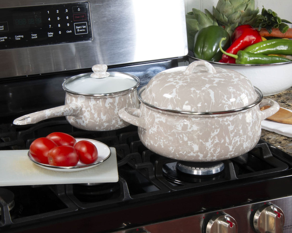 Golden Rabbit Enamelware 4 QUART Dutch Oven