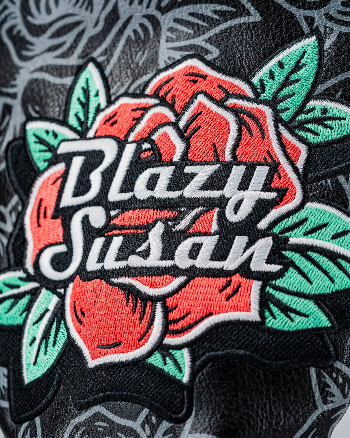 Pins and Aces x Blazy Susan - Funda para Driver