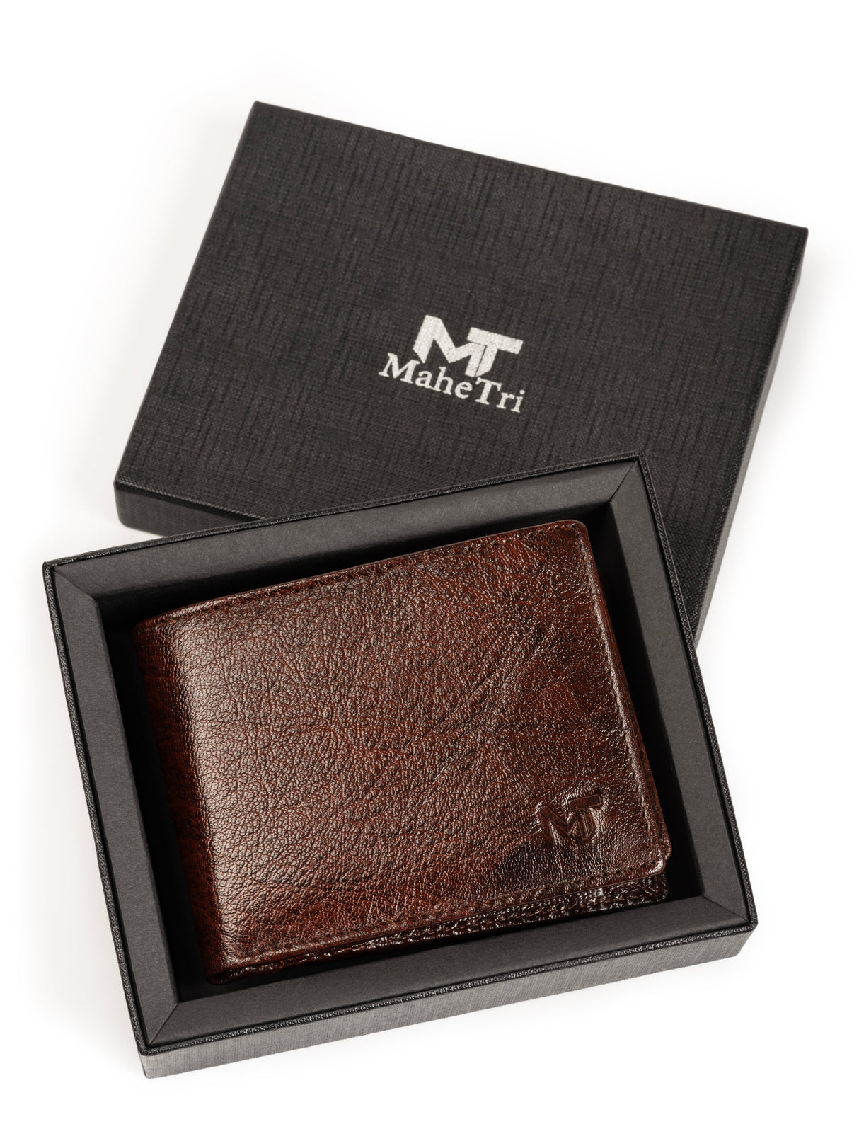 Cartera café elegante y ajustada