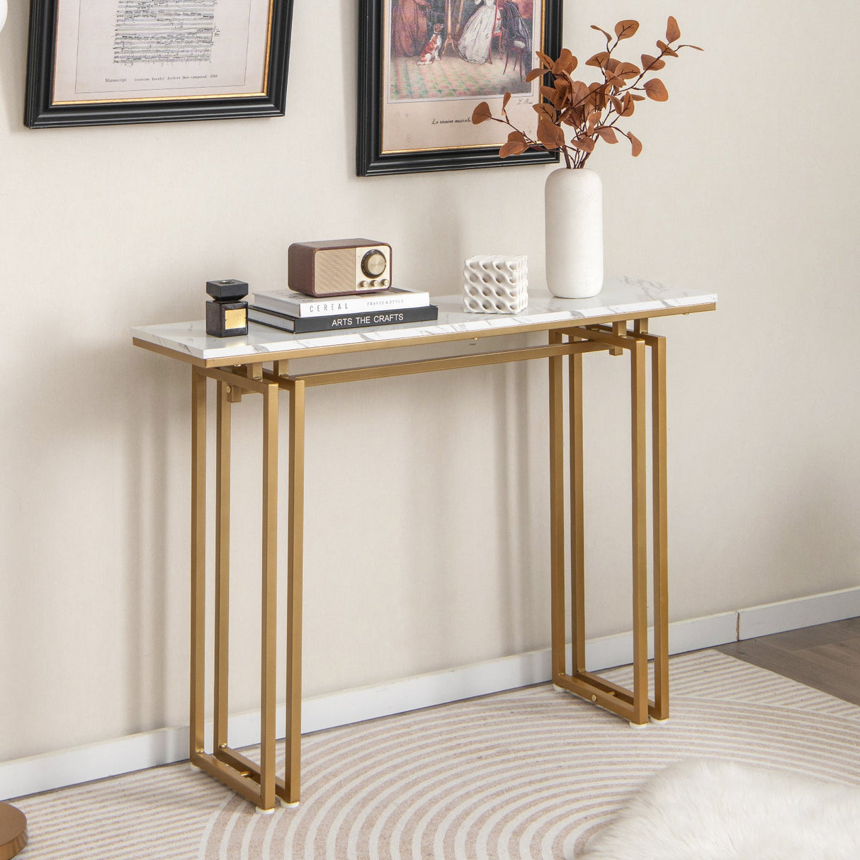 Mesa Consola de 43,5 Pulgadas con Estructura de Metal Reforzado - Dorada