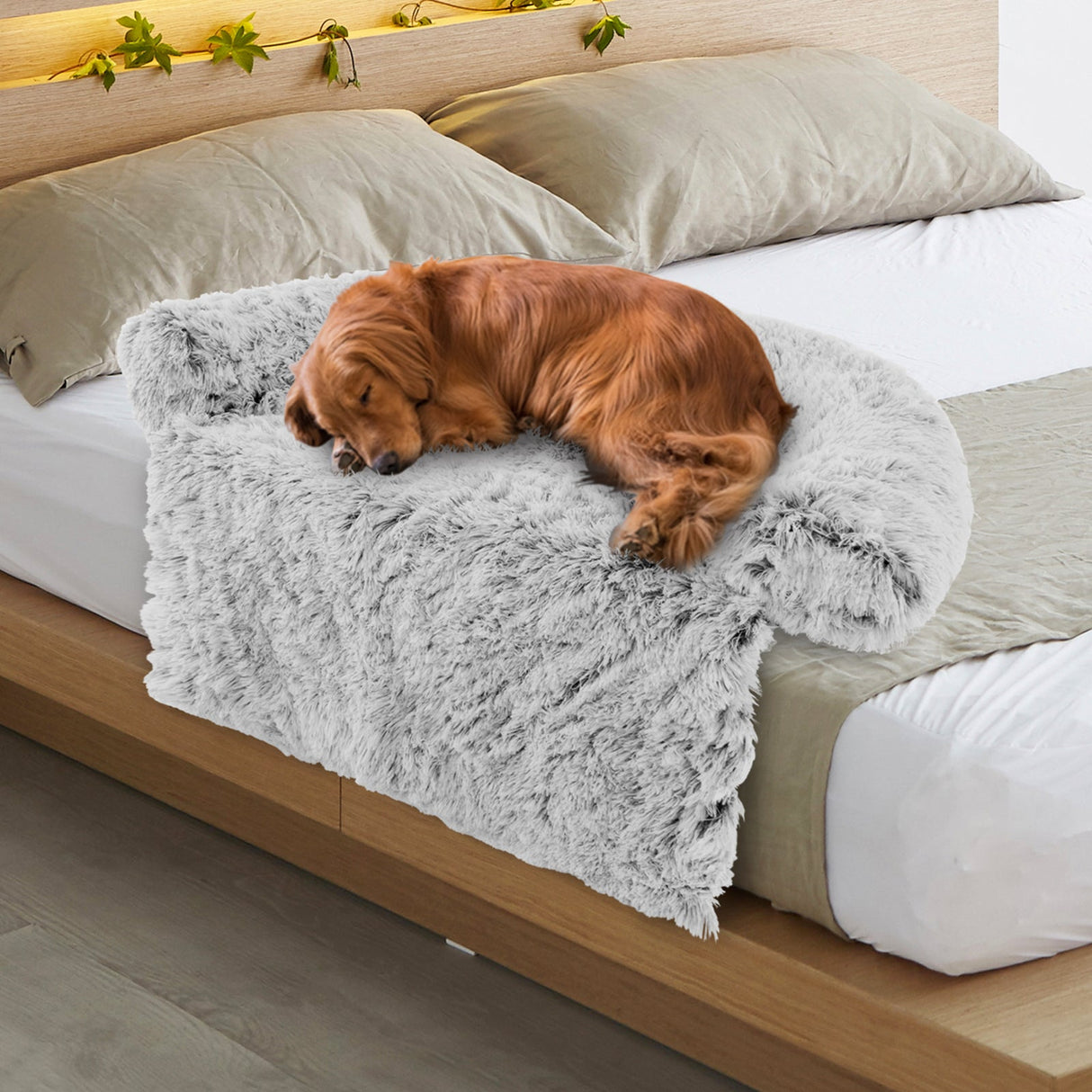 Cama sofá relajante de felpa gris para perros con parte inferior antideslizante