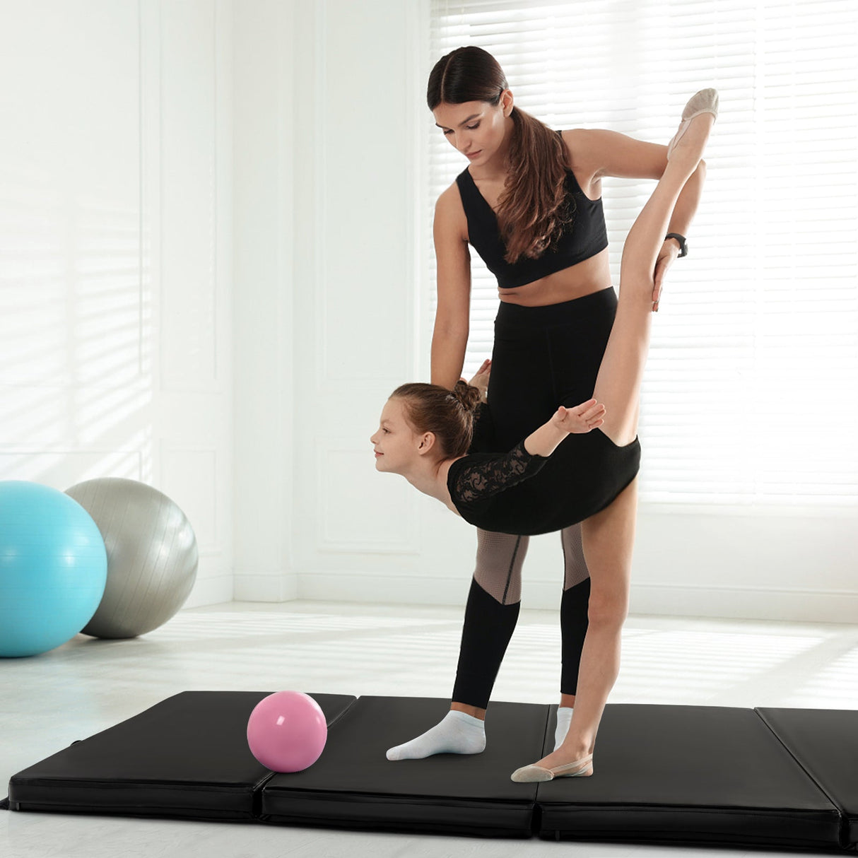 Colchoneta de gimnasia plegable con asas de transporte y funda extraíble de cuero sintético a prueba de sudor