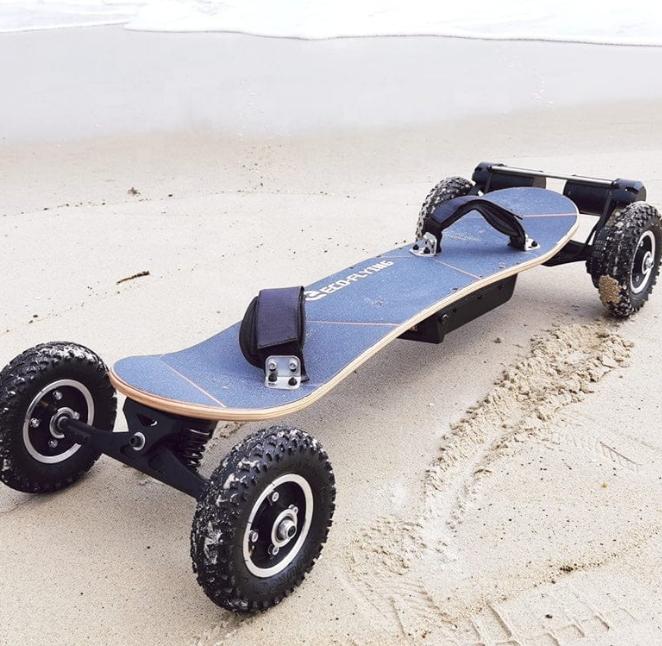 Patinete eléctrico todoterreno con motor de doble correa