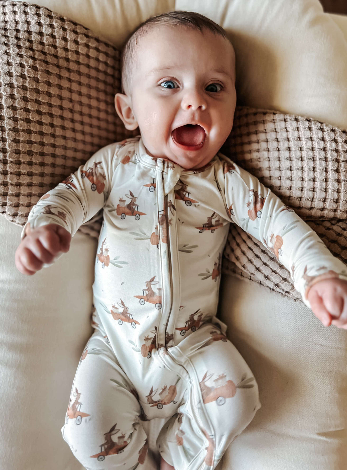 Pijama Modal Zippy de Cottontail Cruisers