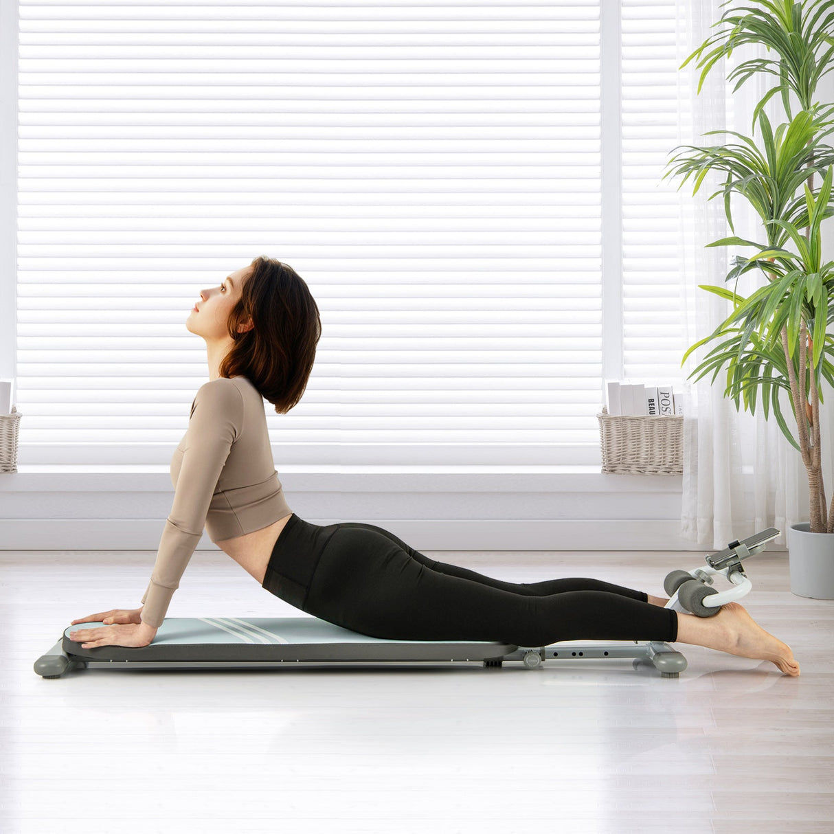 Banco multifuncional para abdominales con 3 ángulos y longitud ajustables