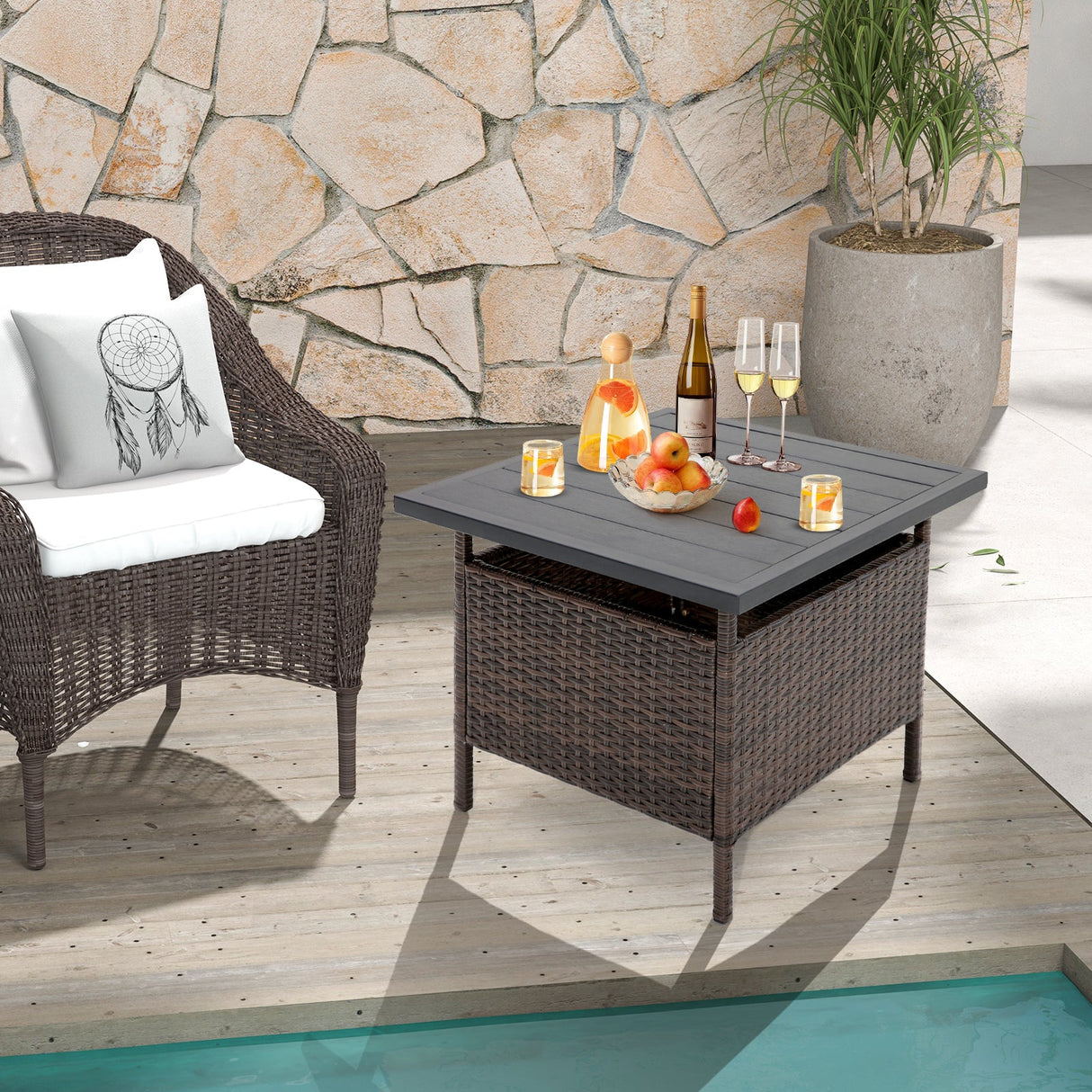 Mesa auxiliar cuadrada de mimbre para patio con agujero para sombrilla para jardín o piscina