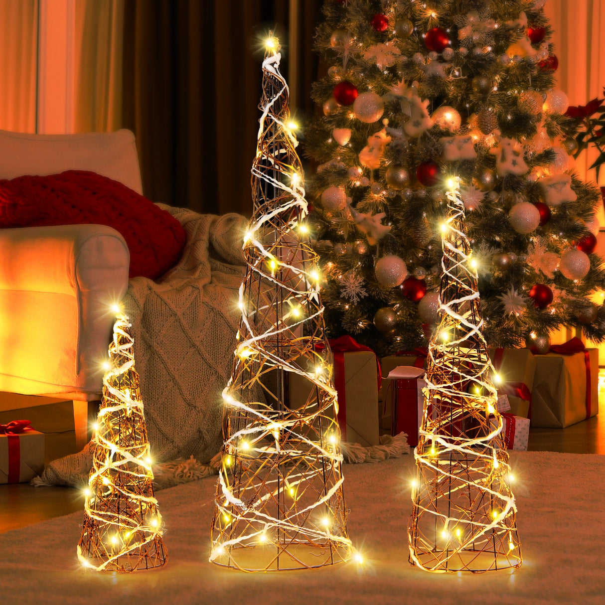 Juego de 3 árboles de conos de ratán iluminados con luces LED y marco de metal