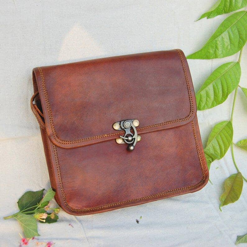El bolso bandolera femenino