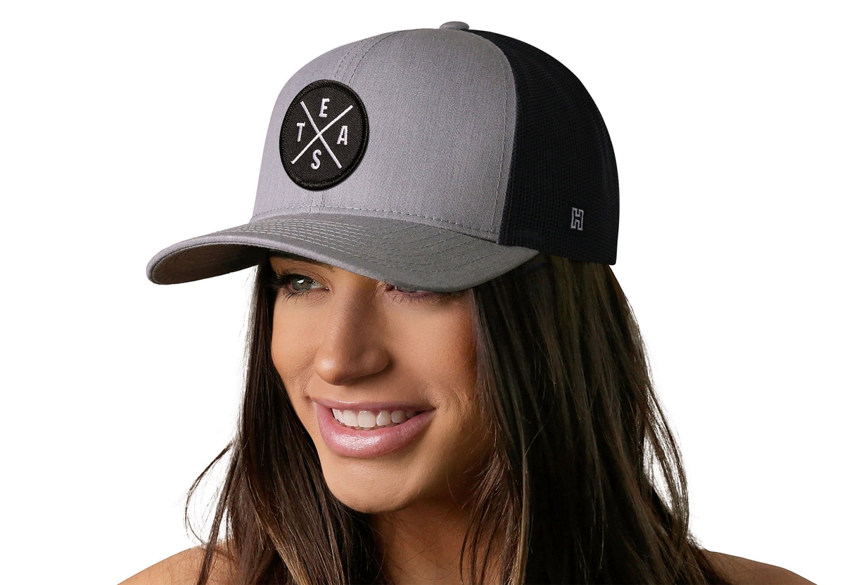 Te(X)As Trucker Hat | Gray-Black Te(x)as X Snapback