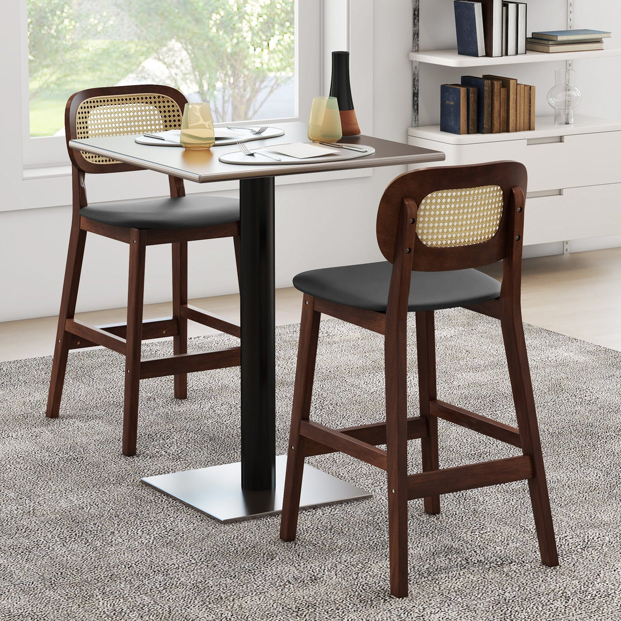 Taburetes de Bar de Madera con Respaldo de Ratán PE, Asiento Acolchado y Reposapiés - Marrón