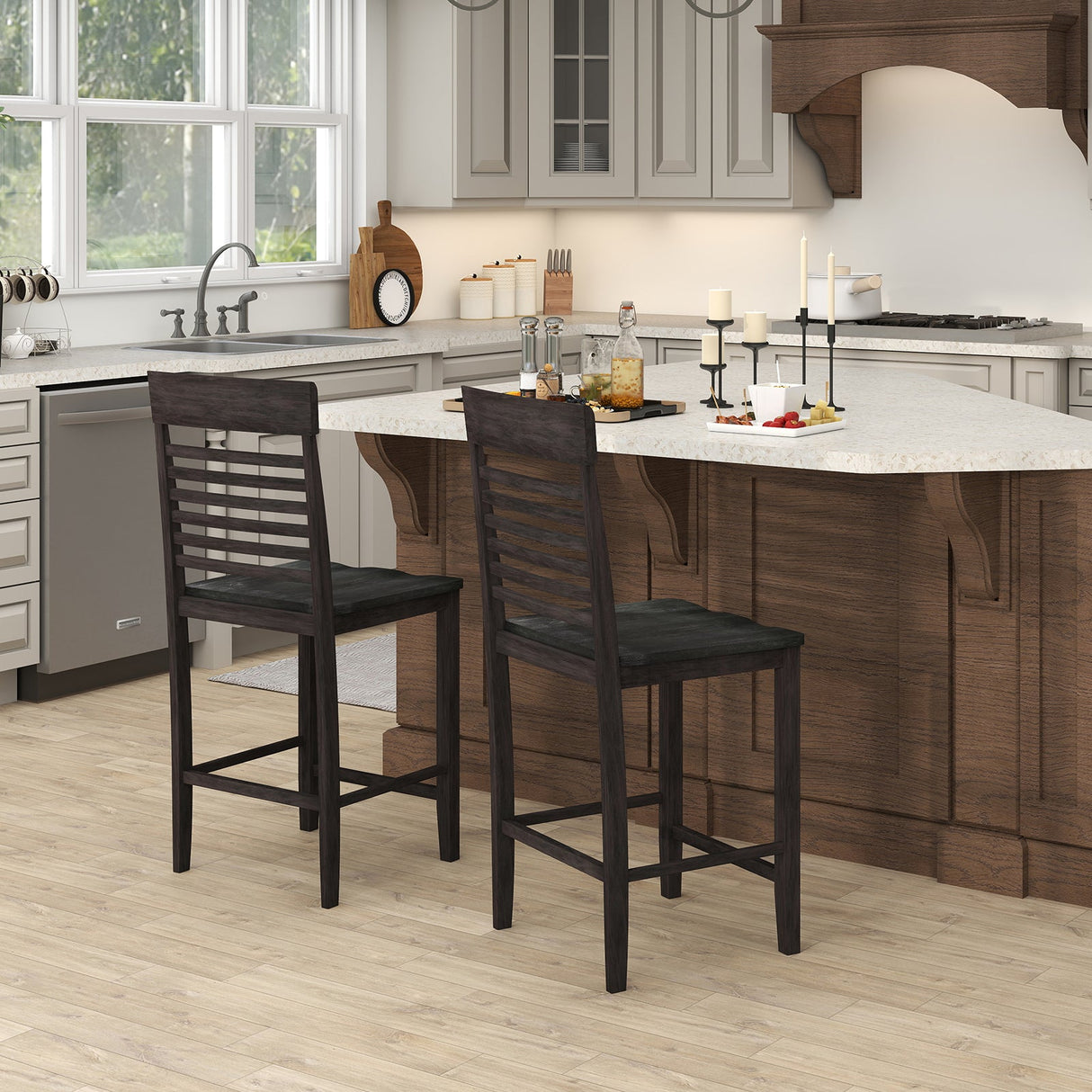 Juego de 2 sillas de comedor con reposapiés y estructura de madera maciza