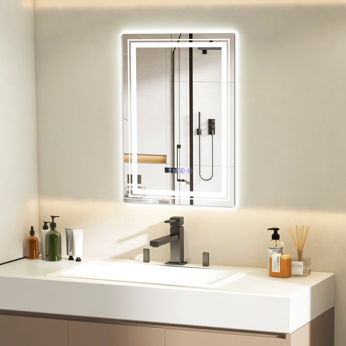 Espejo de baño LED antivaho con función de memoria y antivaho