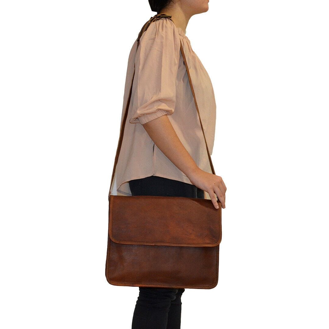 El bolso bandolera con solapa