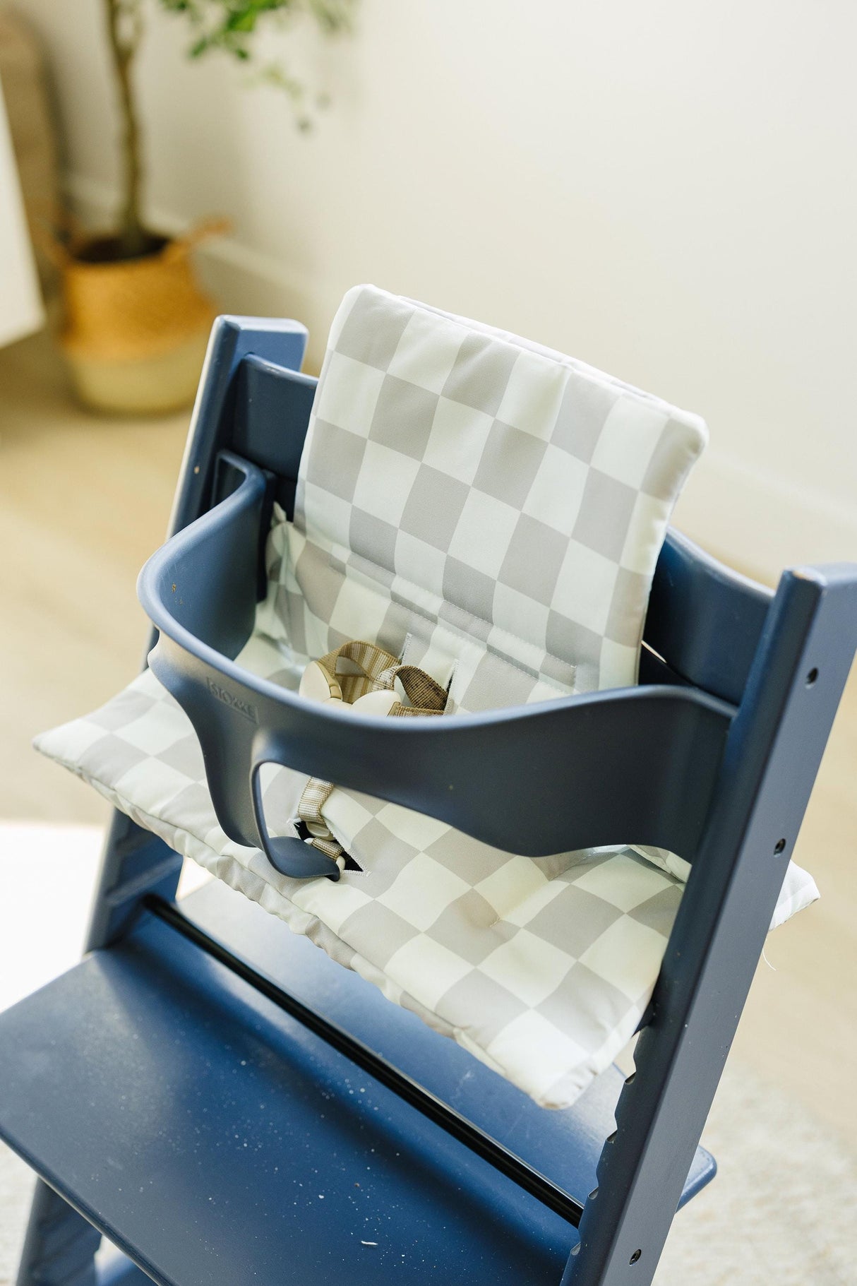 Cojín para trona Stokke Tripp Trapp lavable: Funda de cuadros neutros