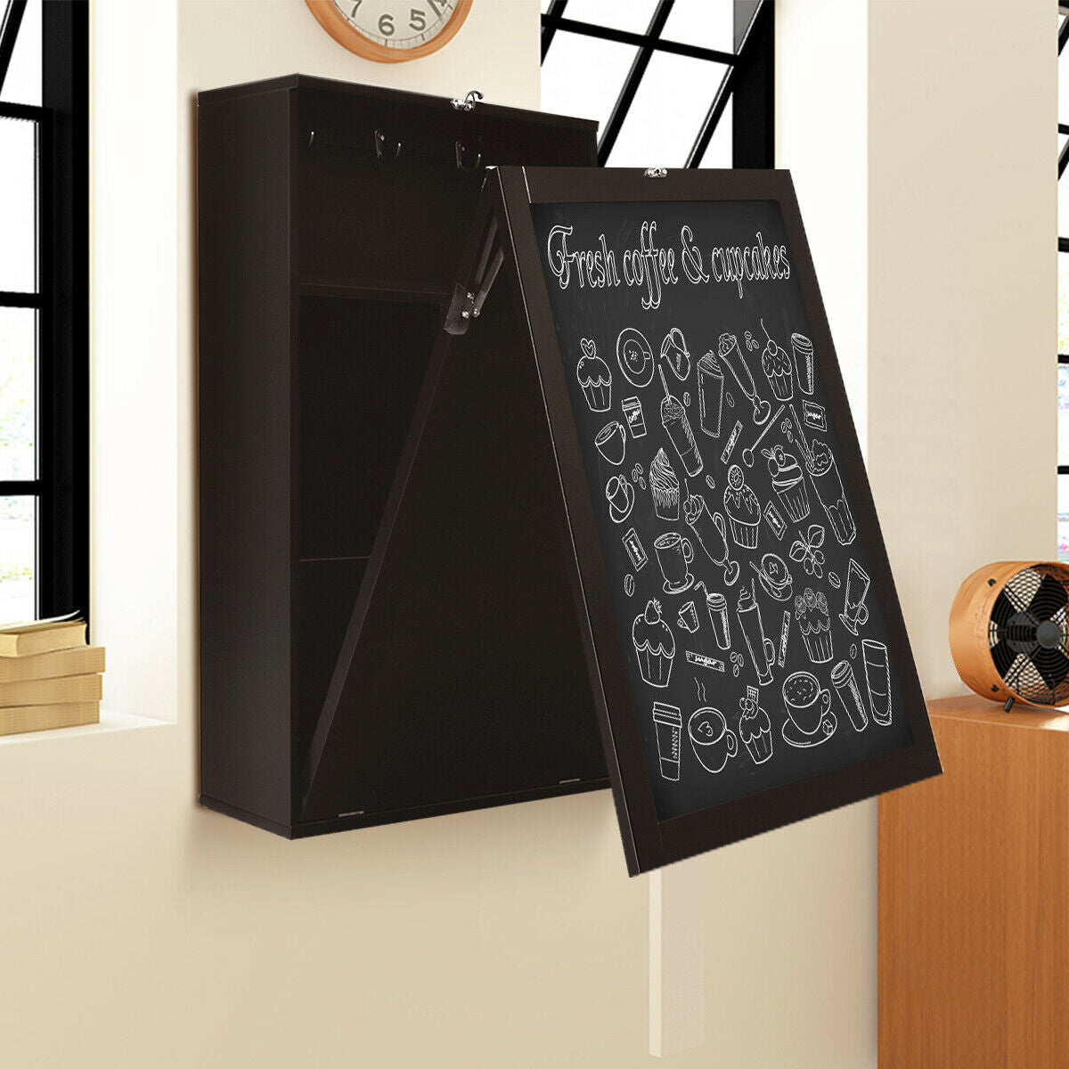 Mesa plegable de pared con pizarra