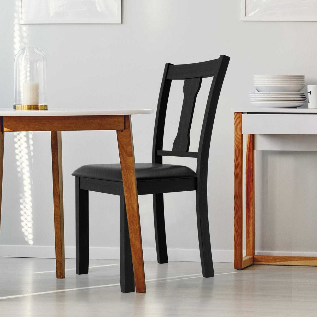 Juego de 2 sillas de comedor con estructura de madera de caucho y asiento acolchado tapizado