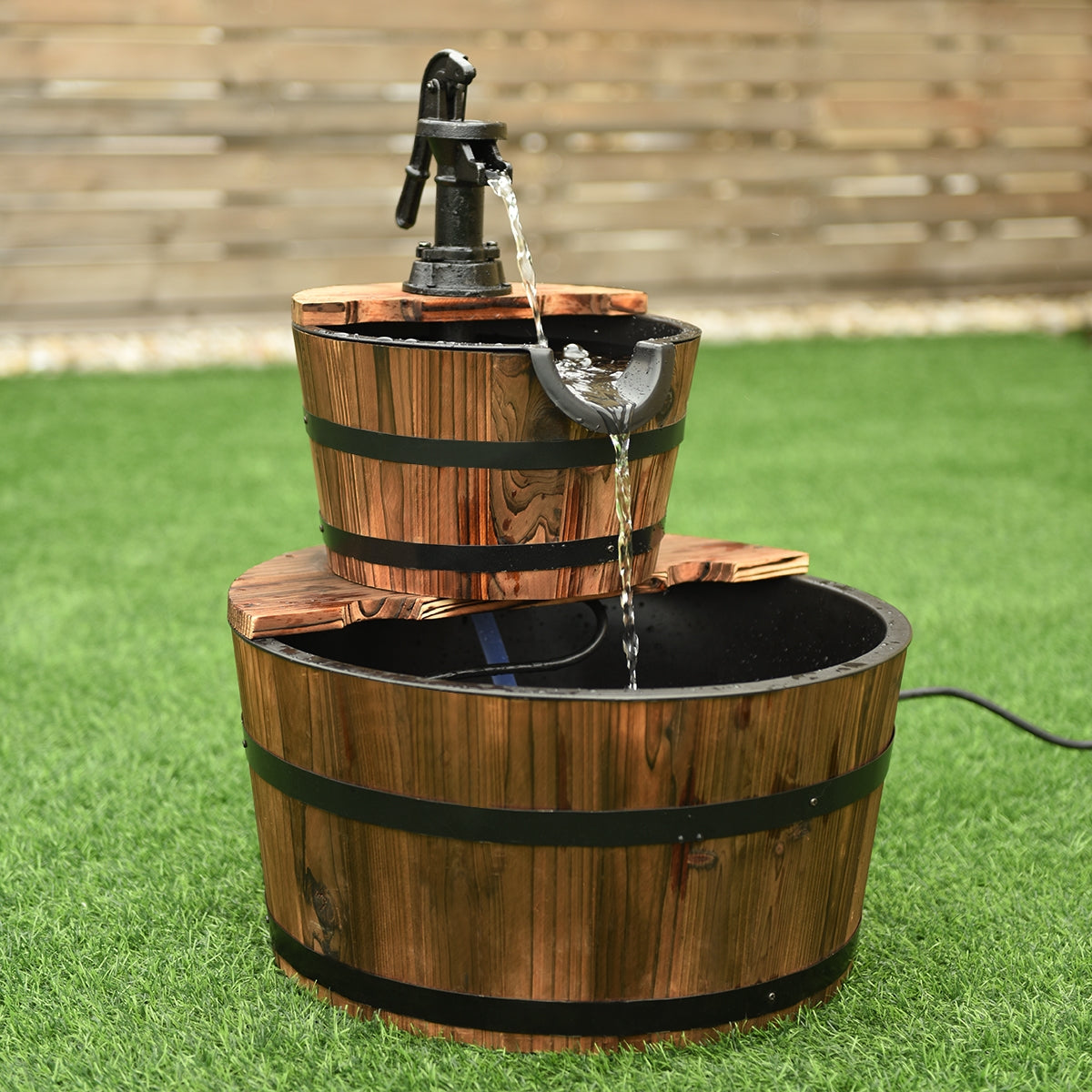 Fuente de cascada de barril de madera para exteriores de 2 niveles con bomba