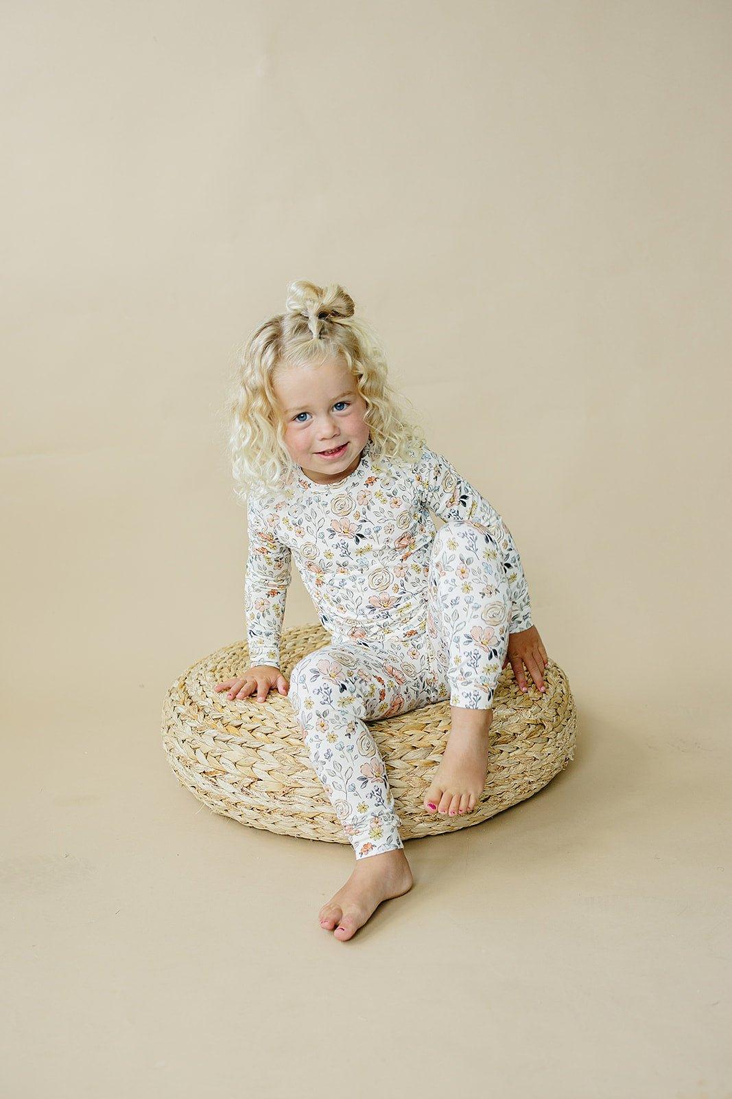 Pijama de modal Pastel Petals de 2 piezas