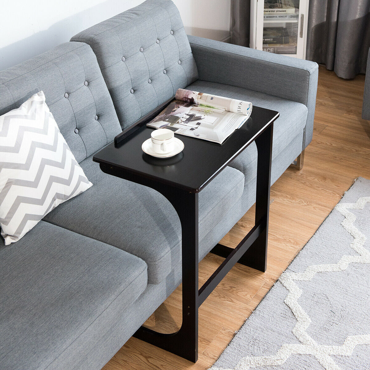 Mesa auxiliar de sofá con forma de C ajustable con superficie reclinable - Marrón