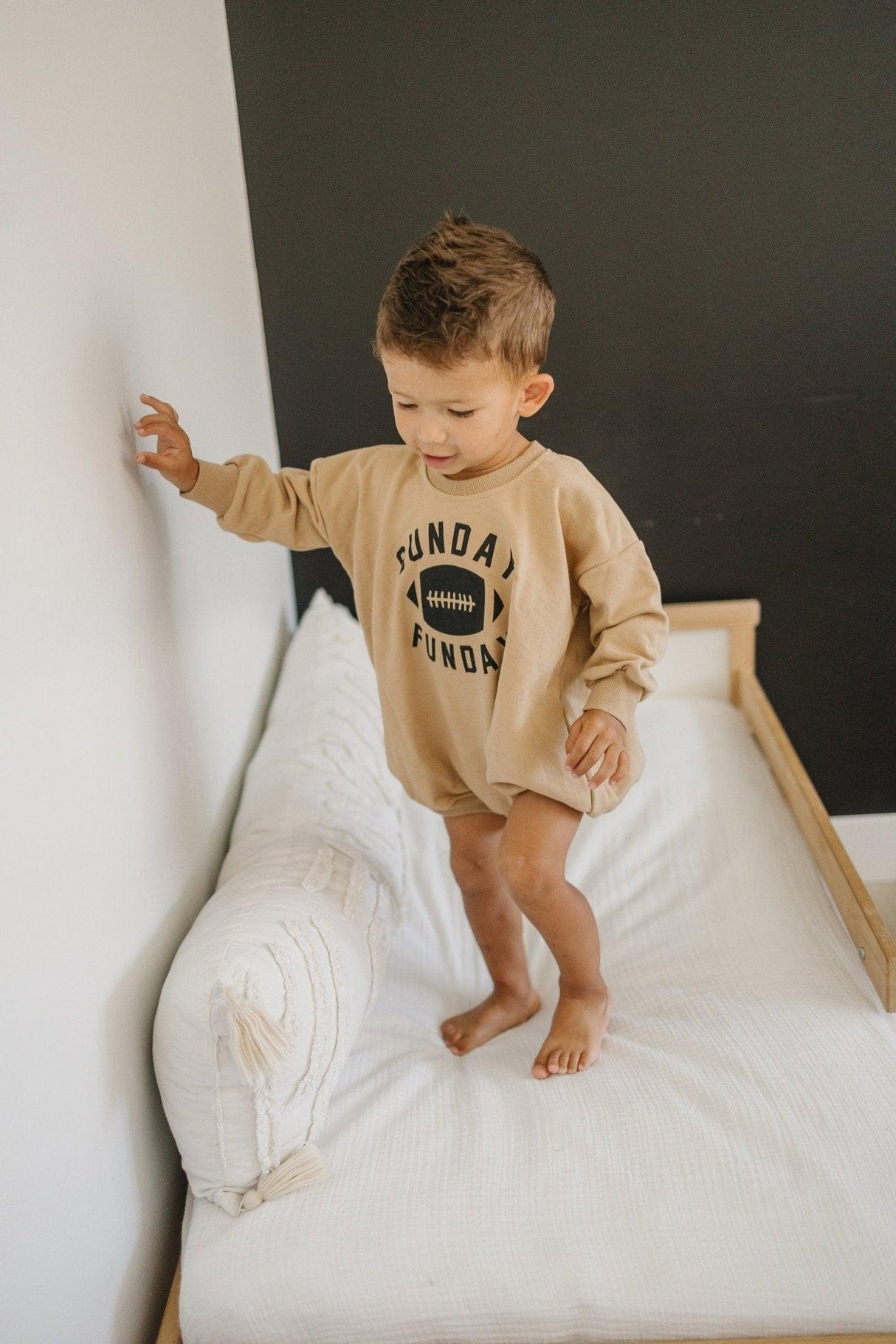 Mameluco con sudadera de fútbol divertido de domingo - más colores