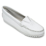 Minnetonka Deerskin Gore Front - Womens Moccasin