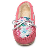 Minnetonka Cassie Suede - Pantufla para niños
