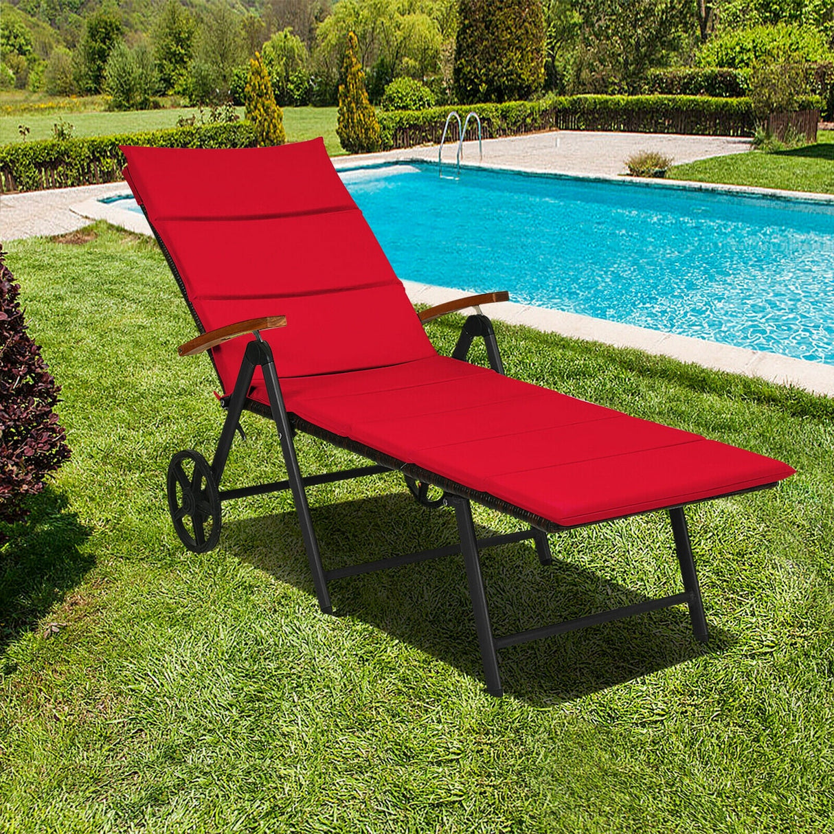 Tumbona plegable de mimbre para patio con ruedas - Roja