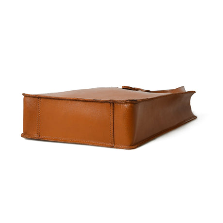Bolso de mano de piel "Elegancia Castaña"