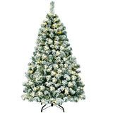 Árbol de Navidad artificial de 4.5 pies, preiluminado, con nieve y bisagras