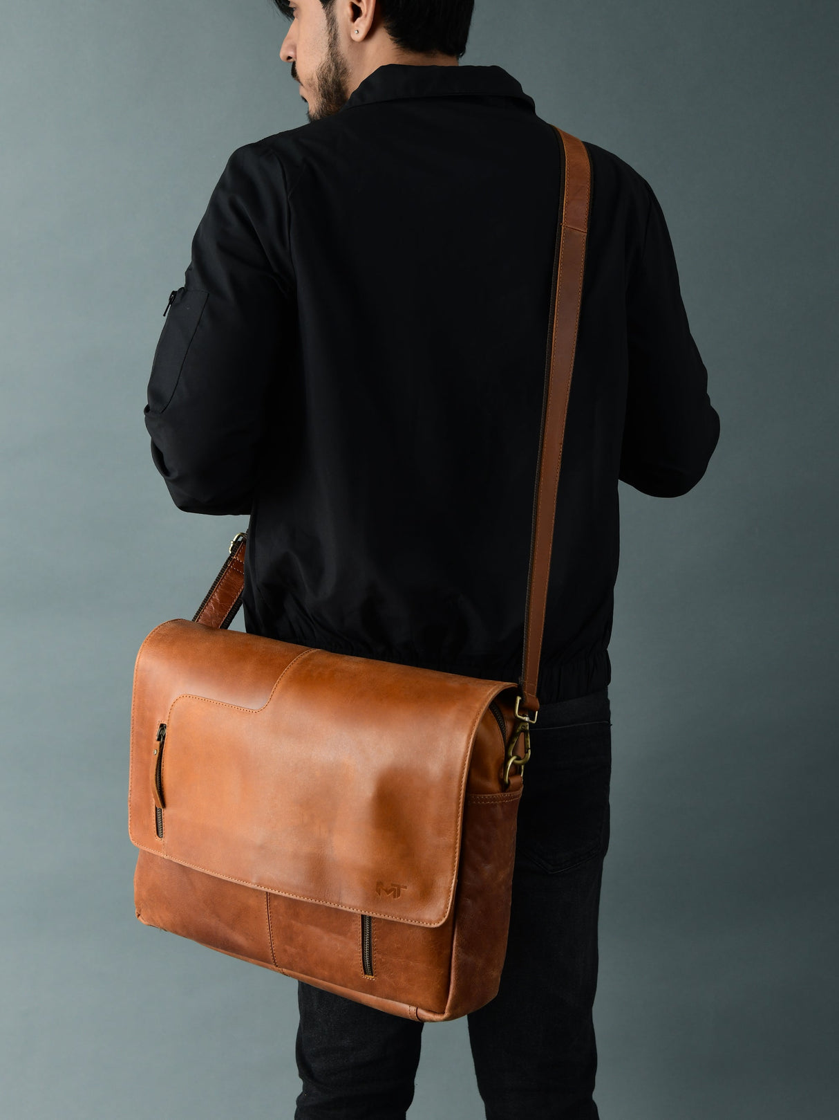 Bolso cruzado Wilson de cuero color camel