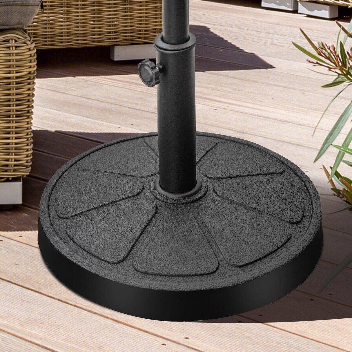 Base de sombrilla redonda para exterior de 18 pulgadas y 31 libras