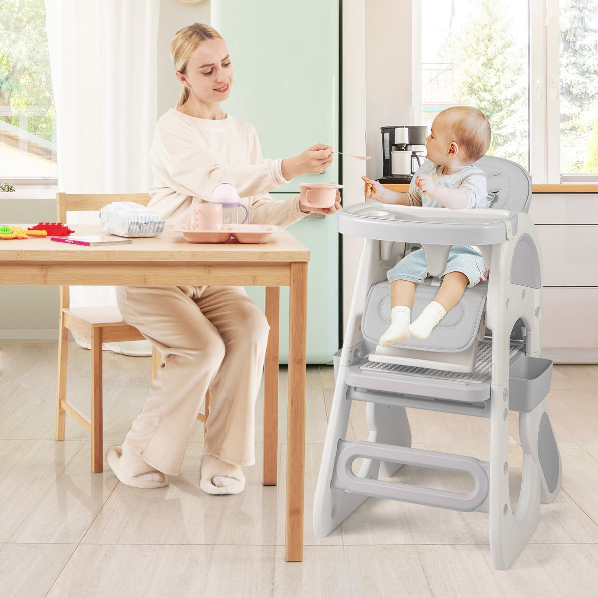 Trona convertible para bebé con bandeja de doble capa y respaldo ajustable