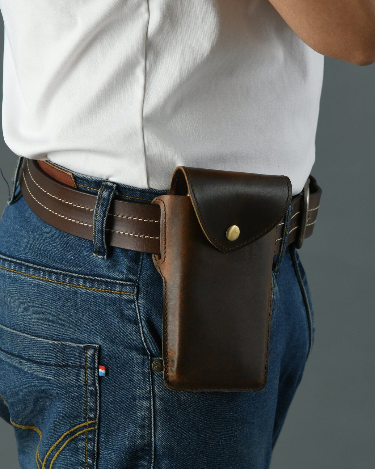 Funda Tipo Holster para Móvil - Marrón Oscuro