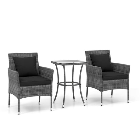 Juego de muebles de patio de 3 piezas con sillas de patio acolchadas y mesa de centro de vidrio templado