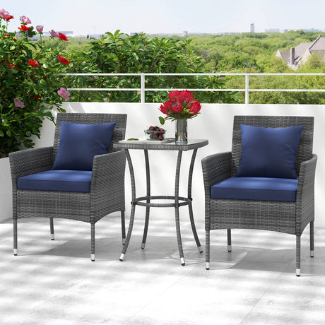Juego de muebles de patio de 3 piezas con sillas de patio acolchadas y mesa de centro de vidrio templado