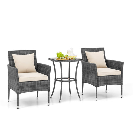 Juego de muebles de patio de 3 piezas con sillas de patio acolchadas y mesa de centro de vidrio templado
