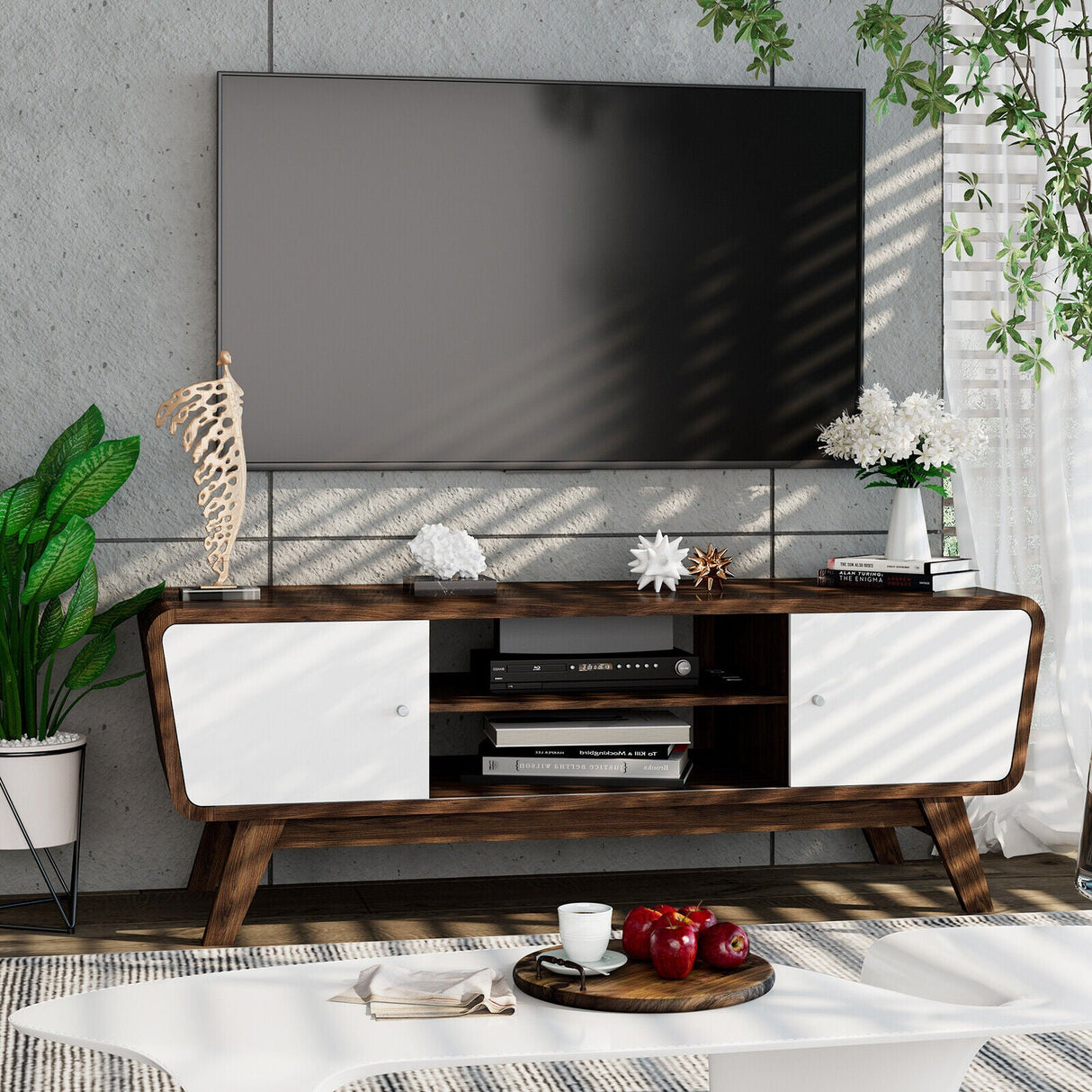 Mueble de TV con puertas corredizas y estante ajustable para televisores de hasta 55 pulgadas