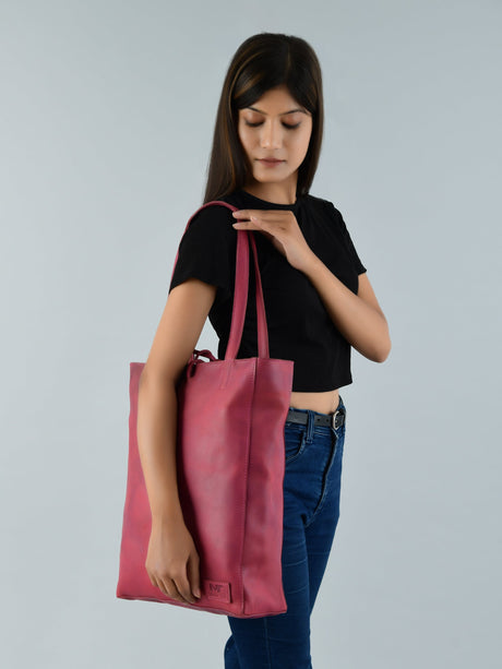 Bolso de mano de cuero granate