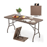 Mesa de picnic plegable de 5 pies con tablero de HDPE efecto ratán y estructura de metal resistente - Café
