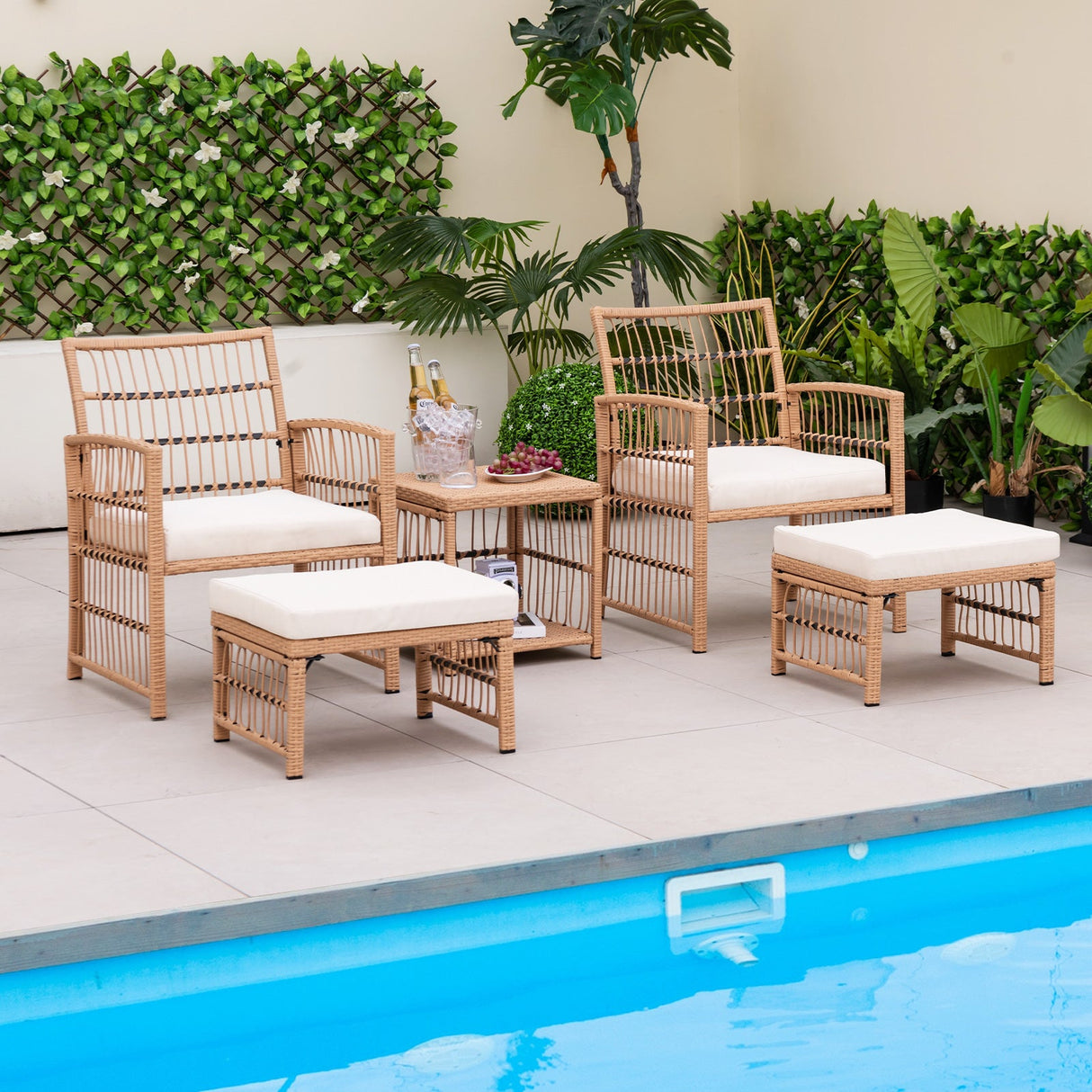 Juego de sofá de mimbre para patio de 5 piezas con cojines de asiento y respaldo - Natural