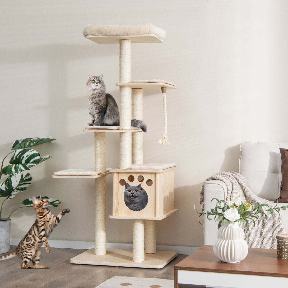 Torre Rascador Moderna para Gatos de 67 Pulgadas con Plataforma Superior y Postes Rascadores de Cuerda de Sisal - Natural