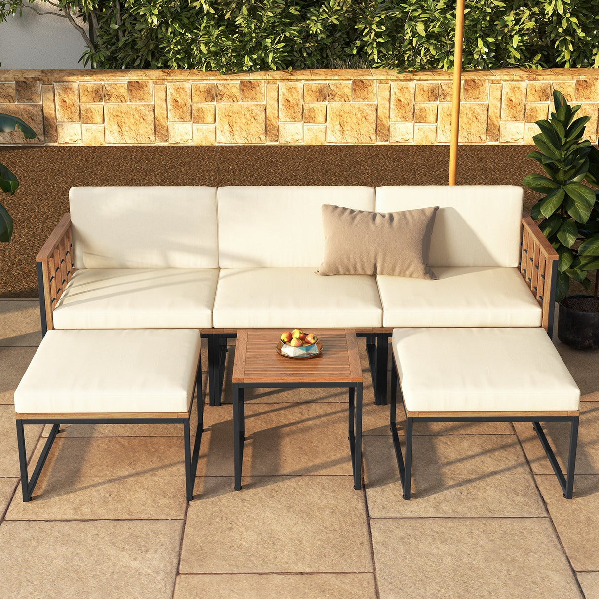 Juego de muebles de patio de madera de acacia de 6 piezas con mesa de centro y otomanas - Beige